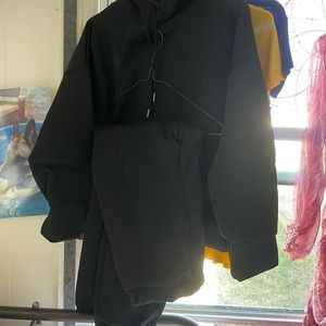 New black hoodie and joggers set  size XL, M